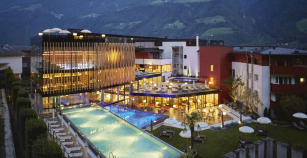 Lindenhof Lifestyle DolceVita Resort***** in Naturns