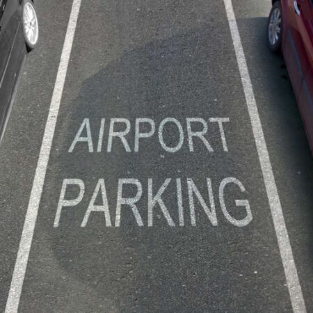 Flughafen Parkplatz