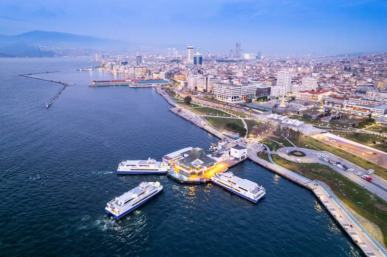 Konak Pier, Izmir